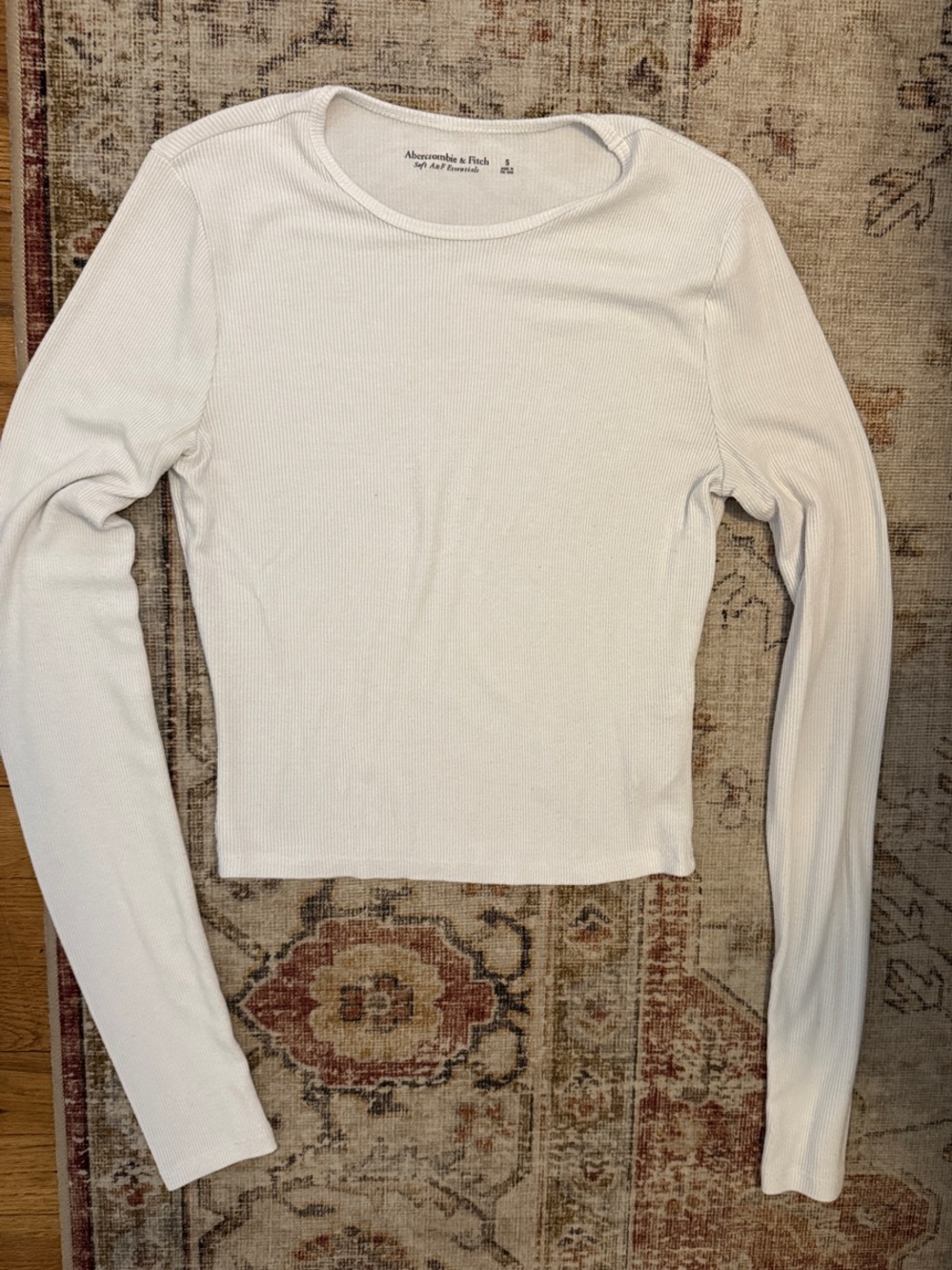 Abercrombie & Fitch White Ribbed Long Sleeve Crop Tee